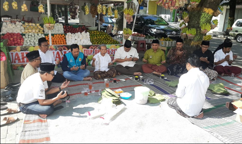 Doa bersama pembangunan sentra kuliner di bekas pasar senggol 
