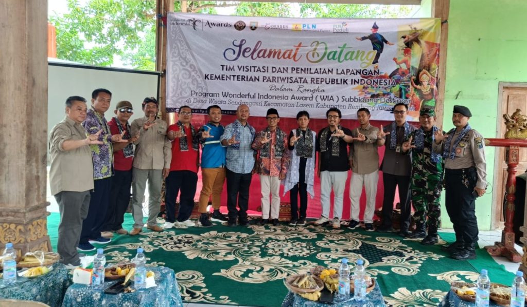 Tim Juri Wonderfull Indonesia Award (WIA) saat visitasi ke Desa Sendangasri beberapa waktu lalu.